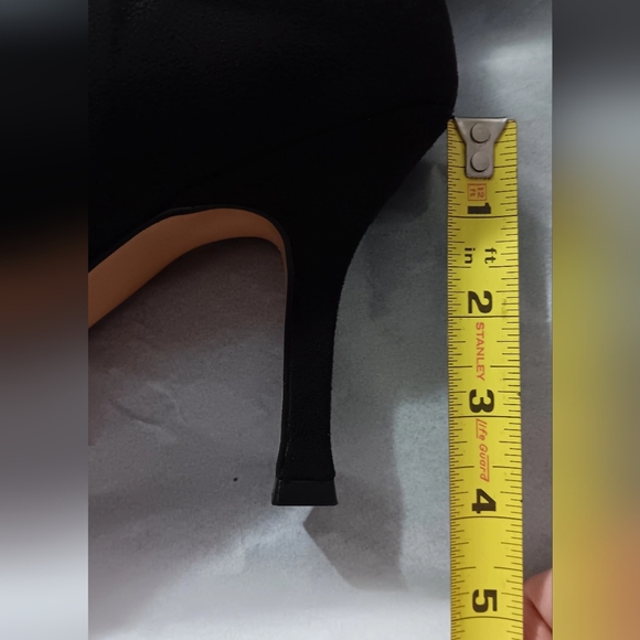 Elegant Black Over the Knee Boots - Picture 5 of 5